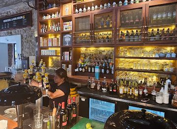 panama/central-panama/bar/la-rana-dorada-casco