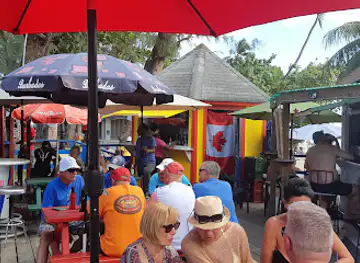 Chicken George & Yankey Joe’s Beach Bar