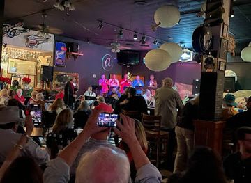 texas/beaumont/bar/the-logon-cafe-pub