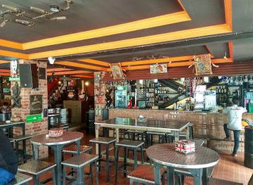 myanmar-burma/central-myanmar/bar/the-rock-gastro-bar