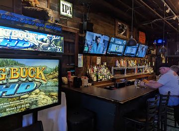 new-hampshire/seacoast-region/bar/charlie-s-tap-house