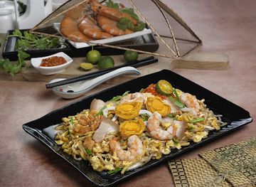 singapore/bukit-batok/bar/eat-bar-bukit-batok