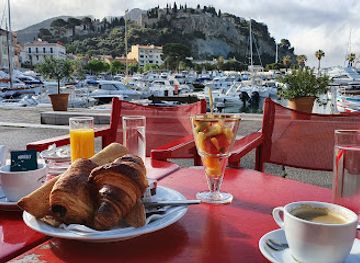 france/cassis-calanques/bar/monsieur-brun