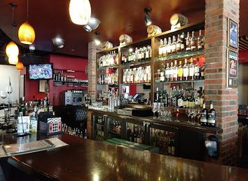 nevada/valley-of-fire-state-park/bar/double-helix-wine-whiskey-lounge