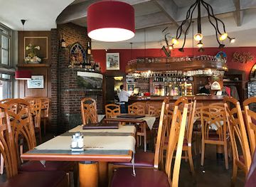 belgium/dinant/bar/cafe-leffe