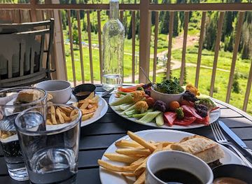 utah/snowbird/bar/the-gulch-pub