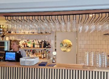 sweden/gastrikland/bar/peters-sjokrog-i-varvik