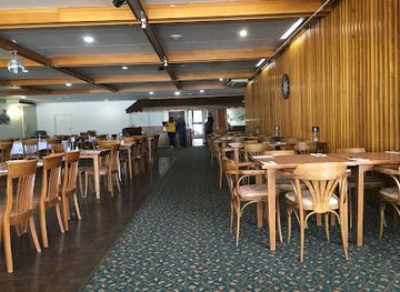 australia/riverland/bar/mannum-community-club