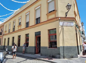 spain/cadiz/la-vina/bar/bar-los-claveles