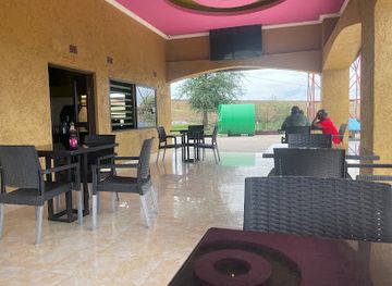 botswana/chobe-district/bar/g-greeens-lodge-pub-n-grill