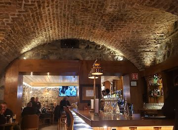 ireland/dublin/merrion-square/bar/the-cellar-bar