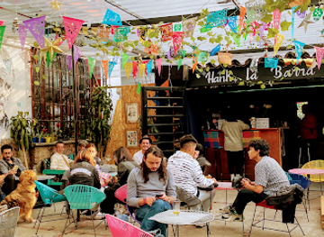 colombia/andean-region/bar/hank-la-barra