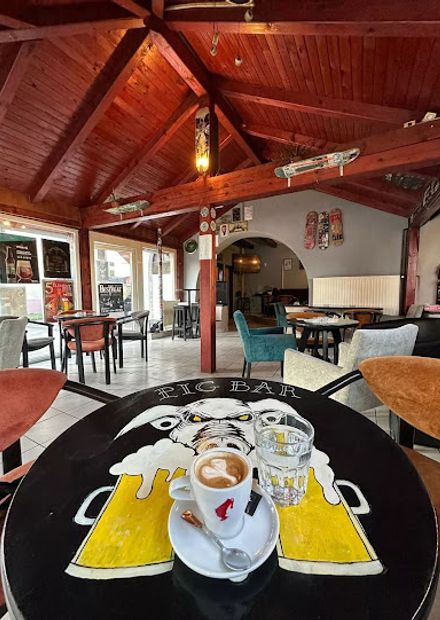 PIG BAR