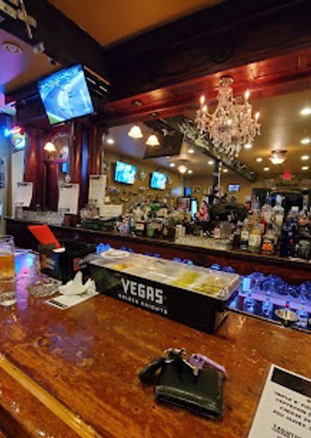 Wild Side Tavern(WST)