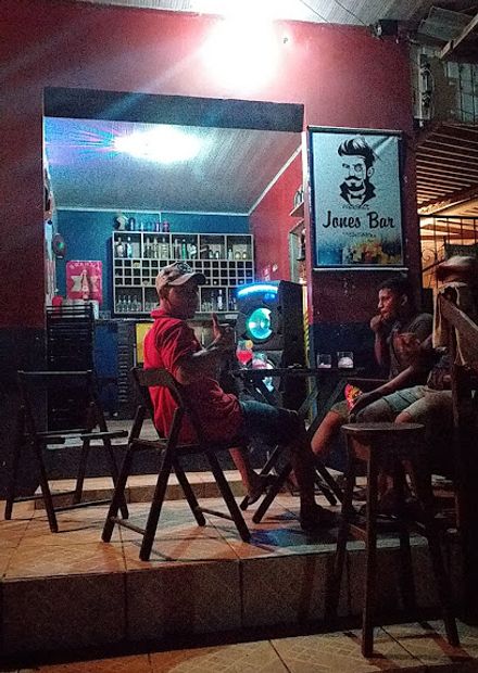 Jones bar