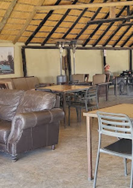 Café Van Der Lee