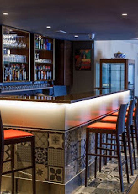 The View Bar & Kitchen