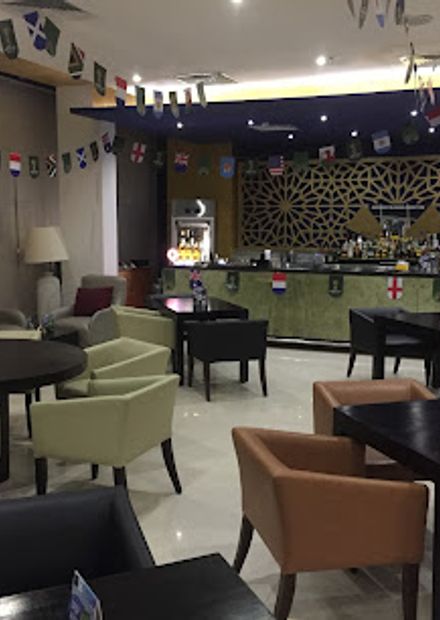 Blend bar & bistro
