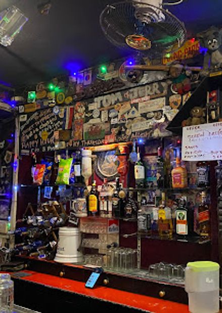 Tom And Jerry Pub