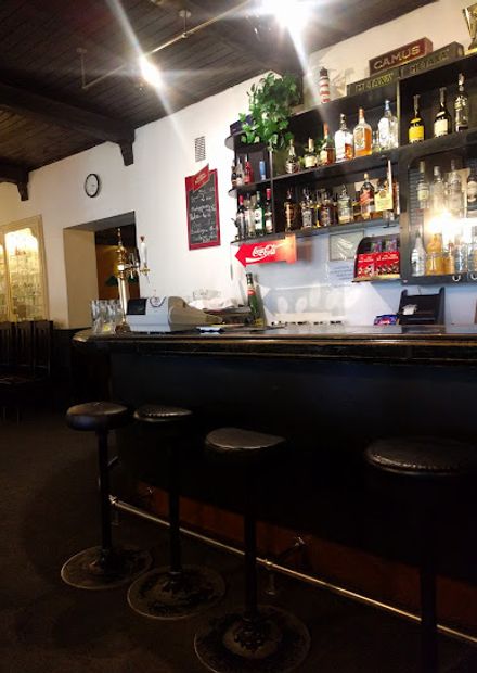 Black Cat(Bar, Bowling, Pool)