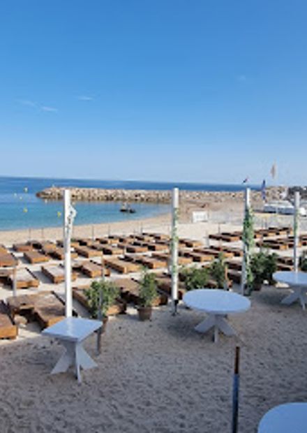 Naos Beach