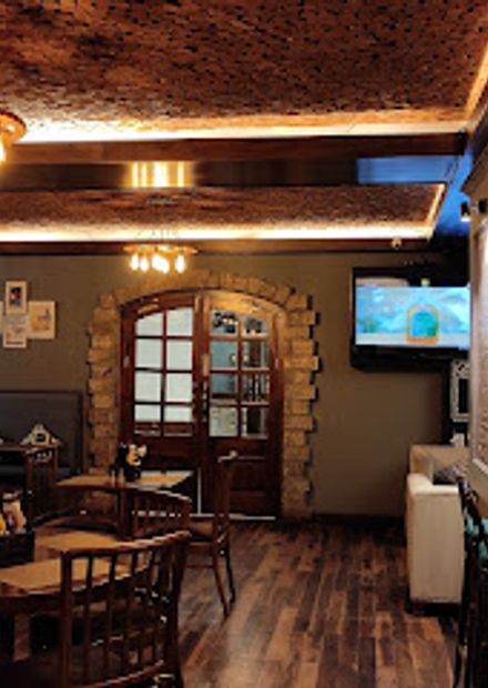 Johnson Bar and Restaurant