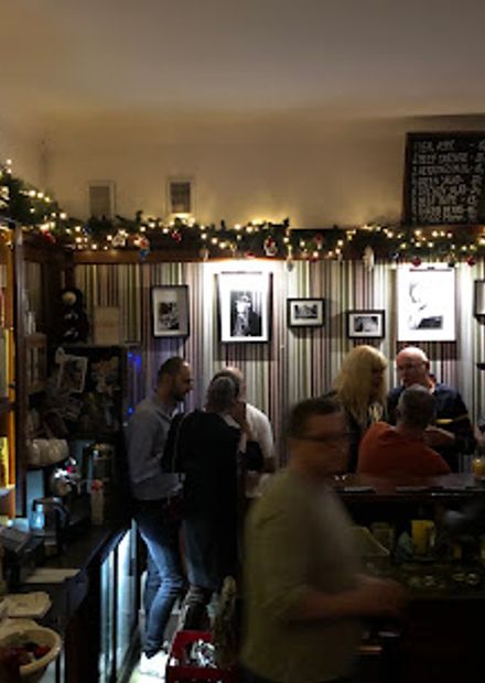 Ramona Bar