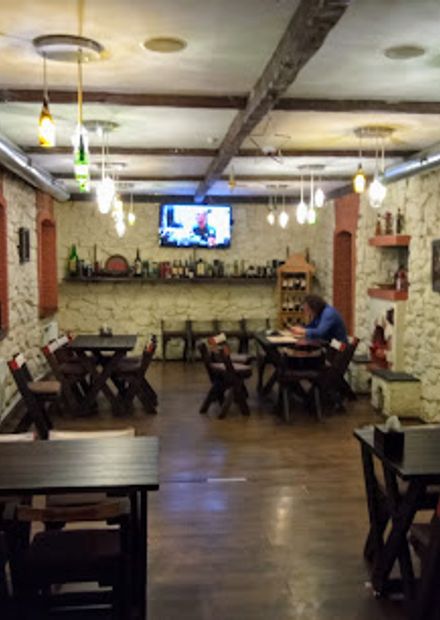Budweiser Grill & Pub
