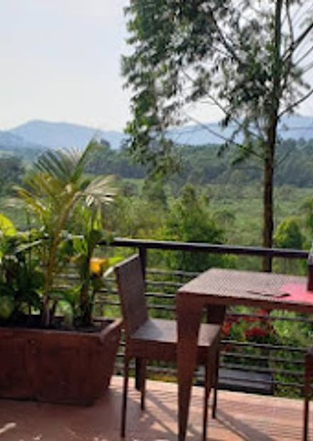 Hot spring cafe & Lounge Kitagata Uganda