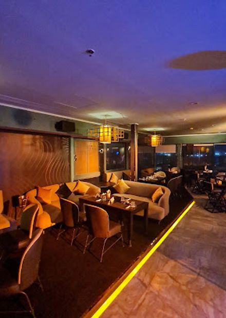 Me Bar