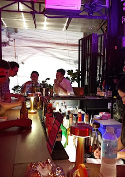 Rewind Cocktail Bar