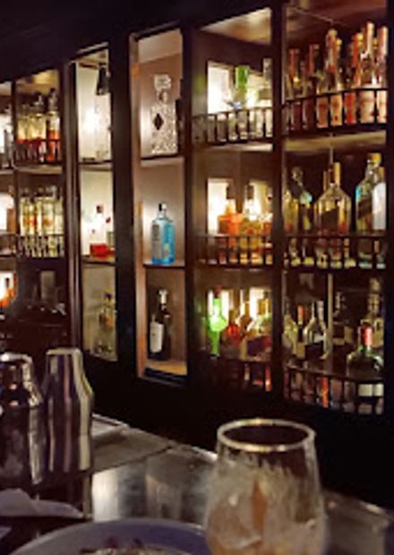 Chabres Bar