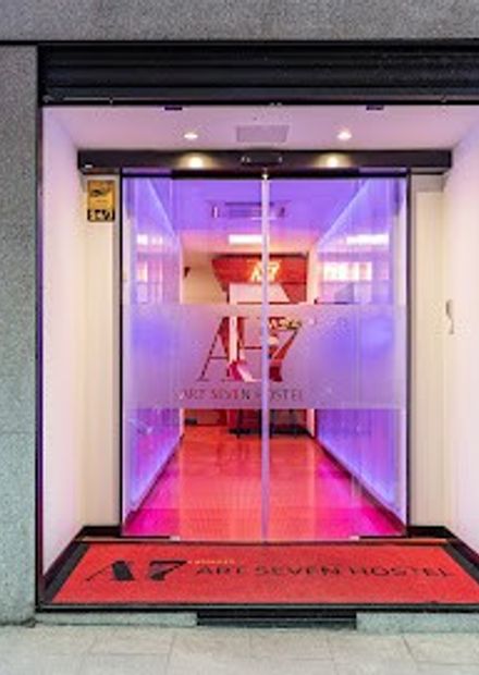 ArtSeven Hostel