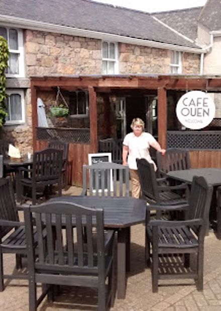 Cafe Ouen