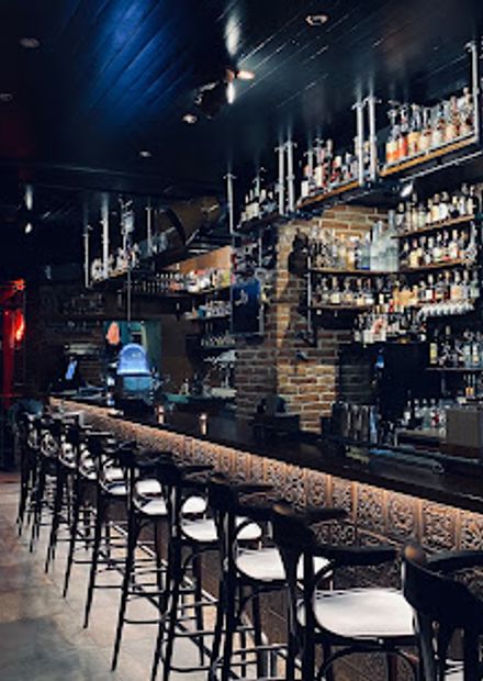 Steps Pub & Club