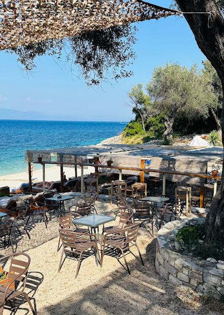 Anassa Mare Beach Bar