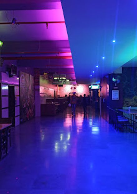 Rio Cave - Pub