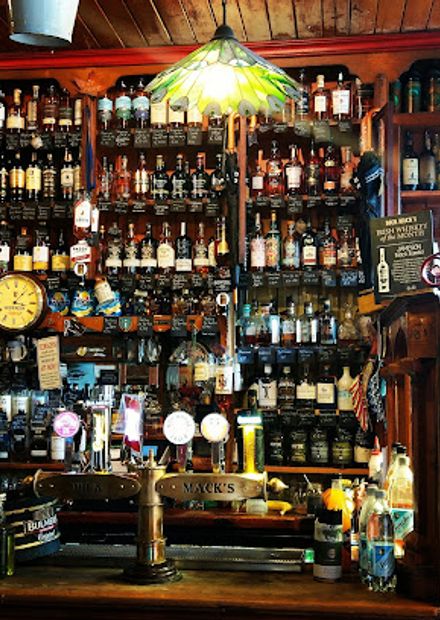 Dick Mack's Pub