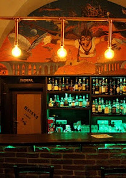 Blaylock Steampunk Bar