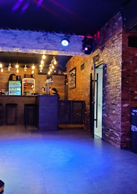 Drive Pub