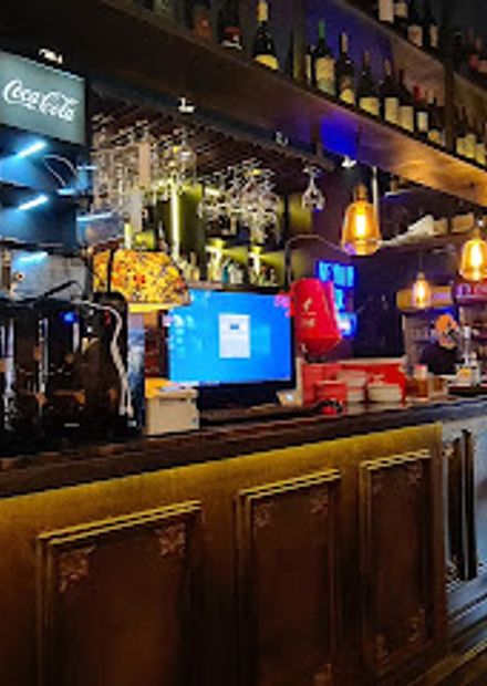 Lounge Bar Sunshine