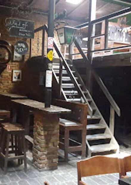 Old School Pub