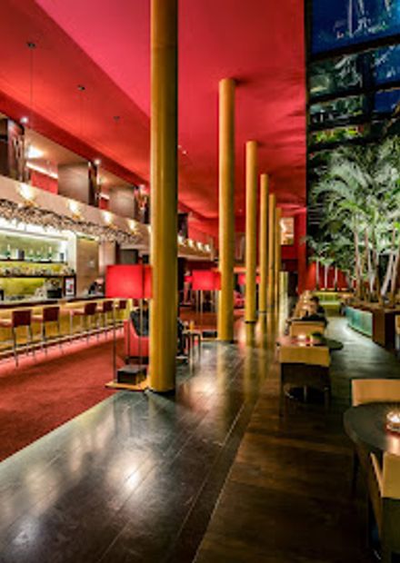 Palm Lounge