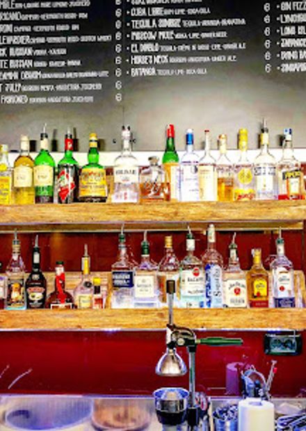 Bar Pionia