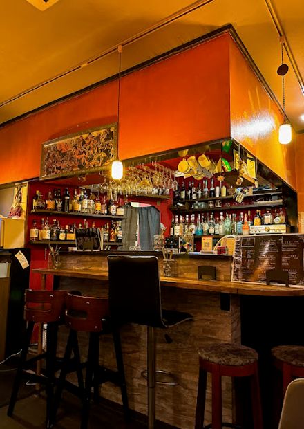 Sunny side bar サニバル