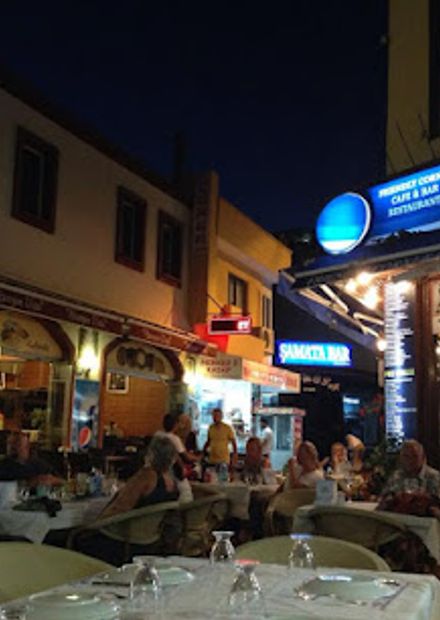 Frıendly Corner Restoran