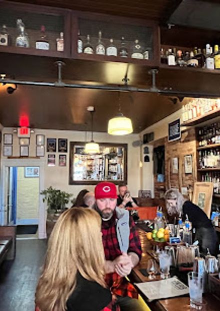 Old Kentucky Bourbon Bar