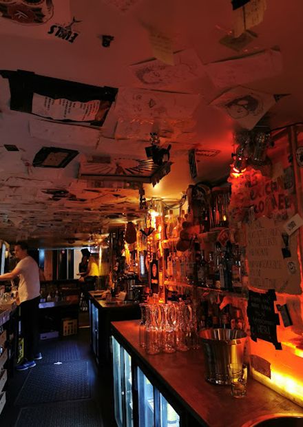 Bar Circus