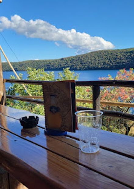 Pirate bar