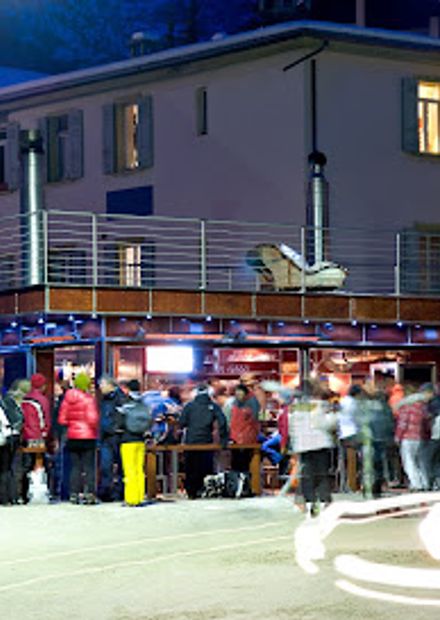 Snowboat